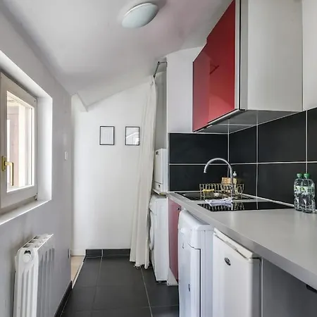 R-appartements Fenetresurkrut 2 A 4 Personnes Centre-ville Apartament *