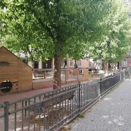 R-appartements Fenetresurkrut Lägenhet
